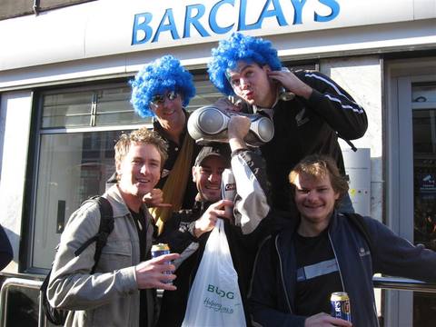 Waitangi Day Circle Line Pub Crawl